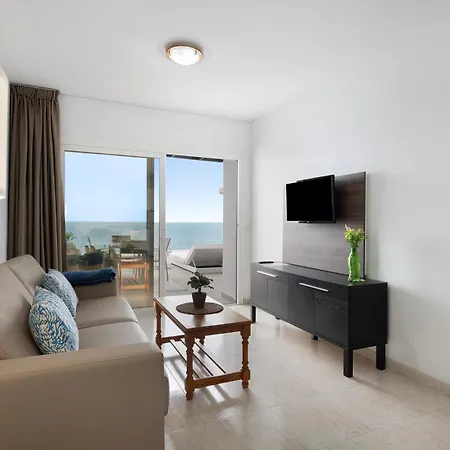 Apartament Callao 8 *